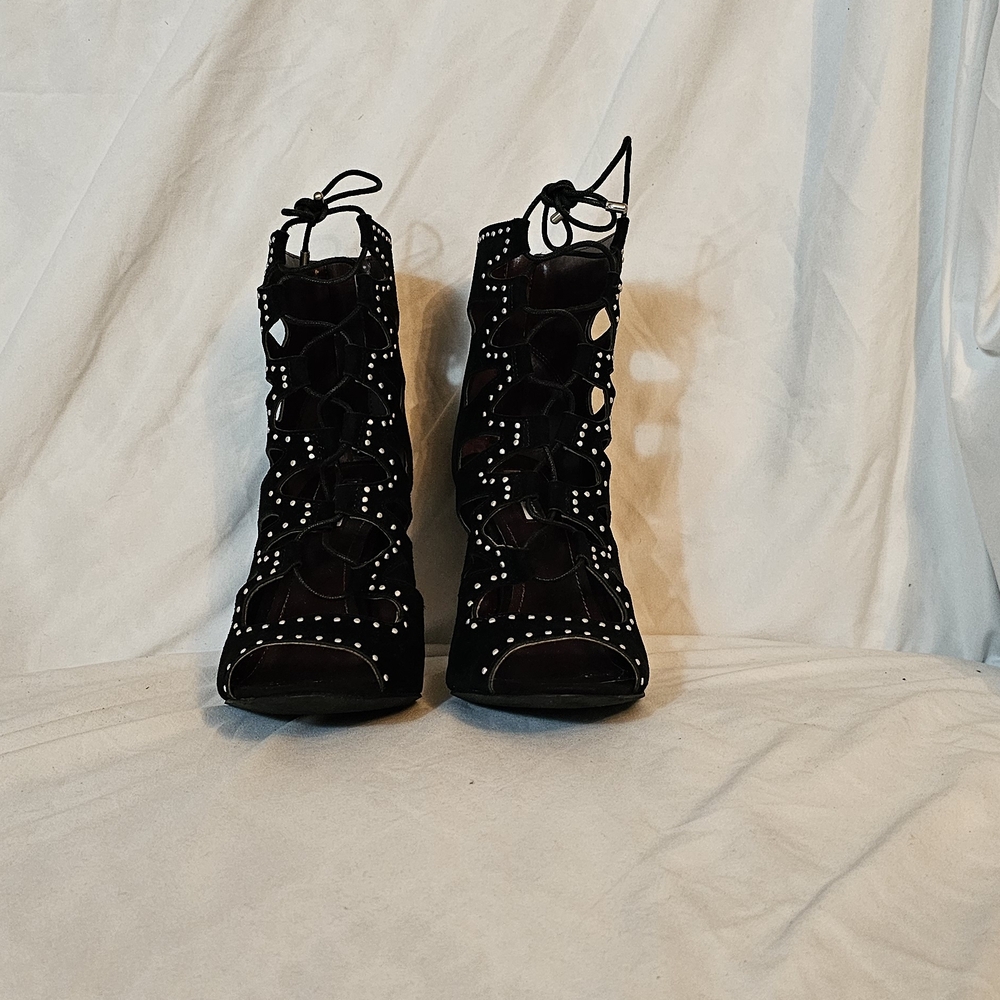 BCBG Elegant Black Lace-Up Women's Shoes Sz 8